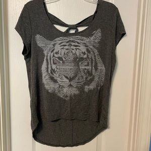 Tiger shirt